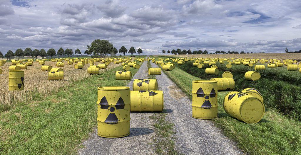 nuclear-waste-1471361_1920